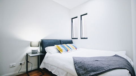 Cozy 5 Bed House In Sydney - Tourism Adelaide 23