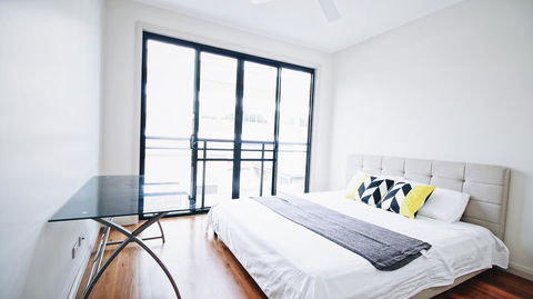 Cozy 5 Bed House In Sydney - Tourism Adelaide 15