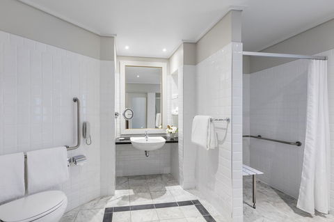 Radisson Blu Plaza Hotel Sydney - Tourism Adelaide 33