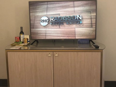 Radisson Blu Plaza Hotel Sydney - Tourism Adelaide 41
