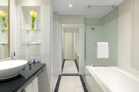 Radisson Blu Plaza Hotel Sydney - Tourism Adelaide 7