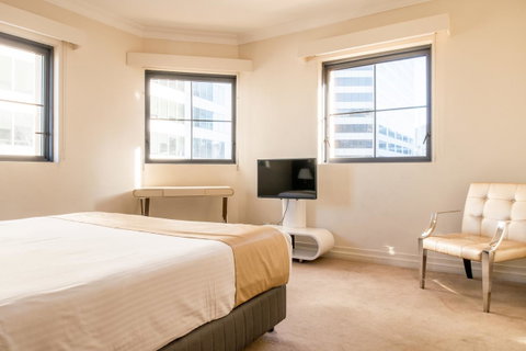 Seasons Harbour Plaza - Tourism Adelaide 16