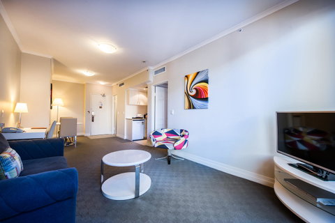 Seasons Harbour Plaza - Tourism Adelaide 27