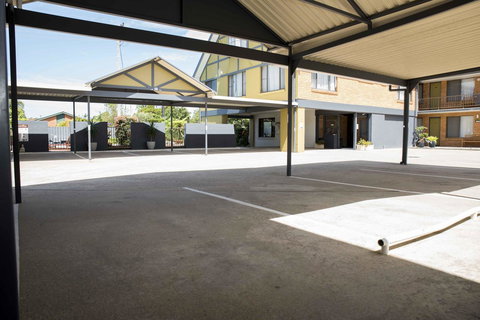 Coastal Bay Motel - Tourism Adelaide 39