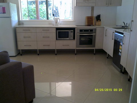 Pelican H2O One & Two Bedroom Apartments - Tourism Adelaide 31