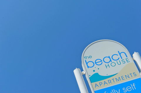 Beach House Holiday Apartments - Tourism Adelaide 3