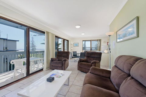 Beach House Holiday Apartments - Tourism Adelaide 22