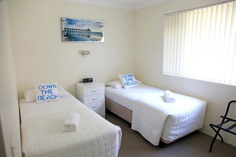 Beach House Holiday Apartments - Tourism Adelaide 24