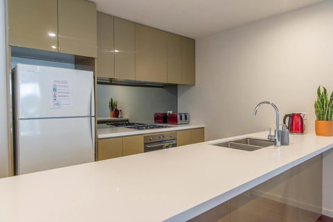 Sydney CBD Brand New Apartments With Hyde Park View - Tourism Adelaide 9