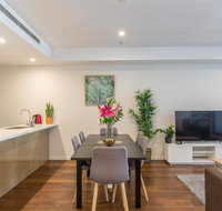Sydney CBD Brand New Apartments with Hyde Park View - Tourism Adelaide