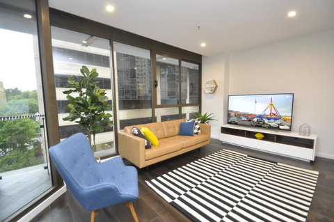 Orange Stay Sydney CBD - Tourism Adelaide 8
