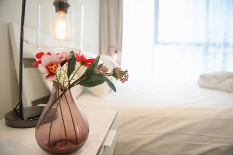 Sydney CBD Modern 2 Bedroom Apartment + Free Car Parking - Tourism Adelaide 27
