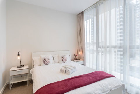 Sydney CBD Modern 2 Bedroom Apartment + Free Car Parking - Tourism Adelaide 8