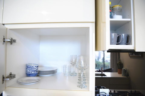 Sydney CBD Modern 2 Bedroom Apartment + Free Car Parking - Tourism Adelaide 23