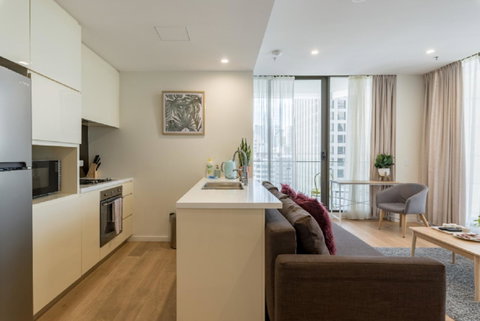 Sydney CBD Modern 2 Bedroom Apartment + Free Car Parking - Tourism Adelaide 21
