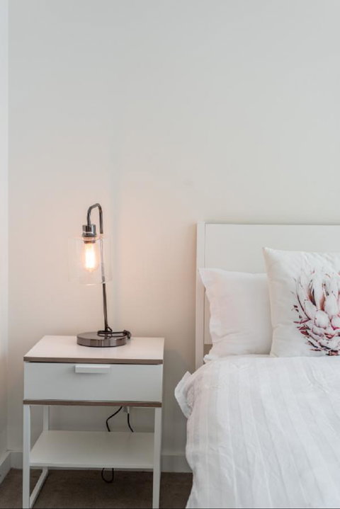 Sydney CBD Modern 2 Bedroom Apartment + Free Car Parking - Tourism Adelaide 11