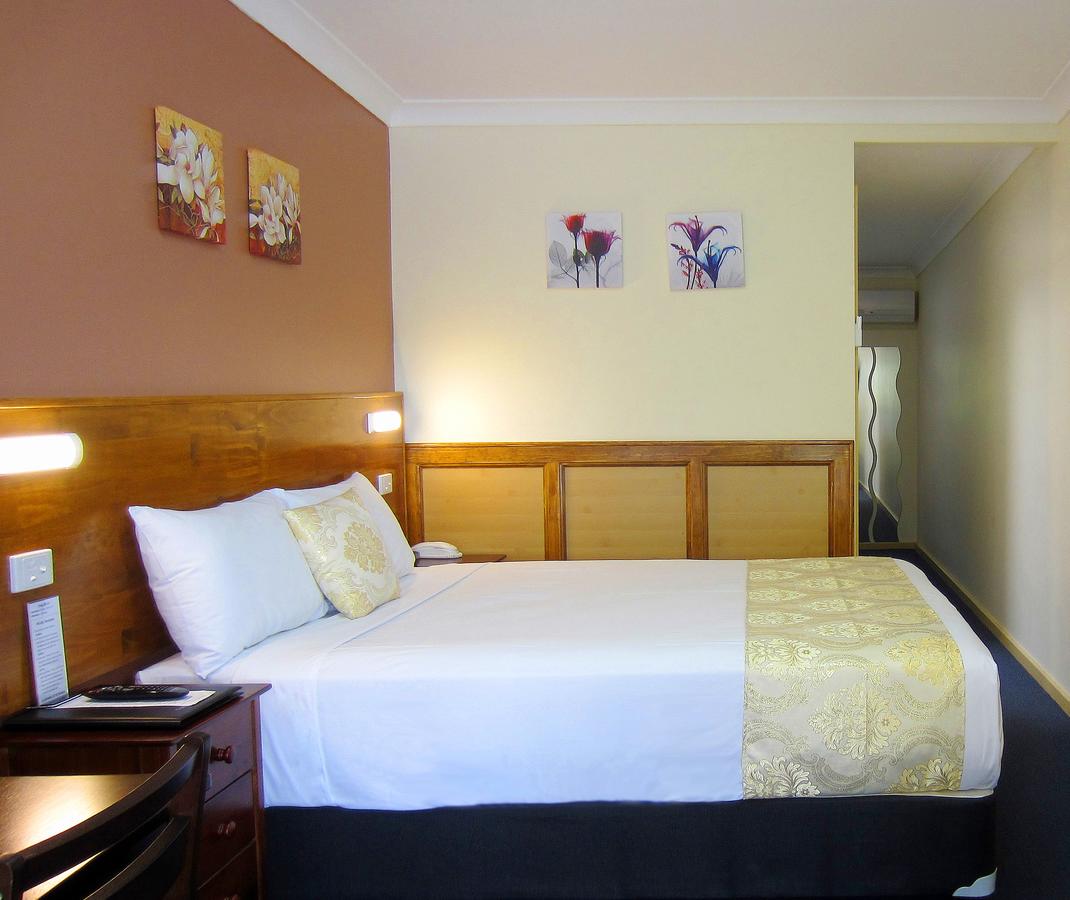 Bootawa NSW Tourism Adelaide