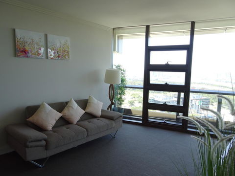 Sydney Olympic Park Apartment - Tourism Adelaide 4