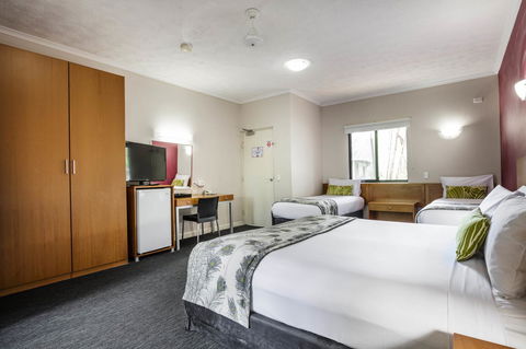Mercure Darwin Airport Resort - Tourism Adelaide 22