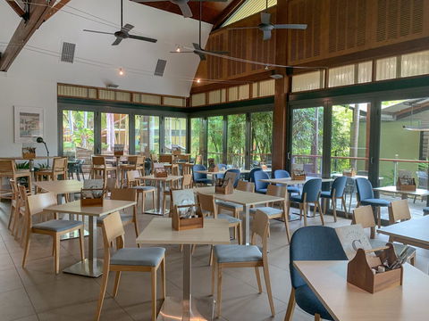 Mercure Darwin Airport Resort - Tourism Adelaide 9