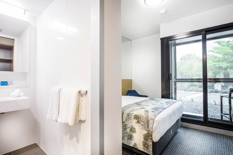 Mercure Darwin Airport Resort - Tourism Adelaide 10