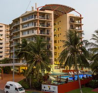 Cullen Bay Resorts - Tourism Adelaide