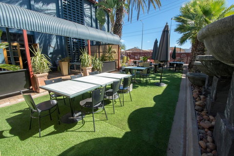 Elkira Court Motel - Tourism Adelaide 7