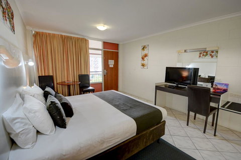 Elkira Court Motel - Tourism Adelaide 14