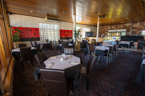 Elkira Court Motel - Tourism Adelaide 12