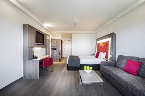 Novotel Darwin CBD - Tourism Adelaide 9
