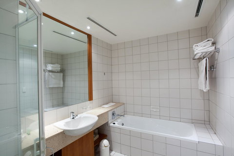 Mercure Alice Springs Resort - Tourism Adelaide 25