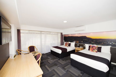 Mercure Alice Springs Resort - Tourism Adelaide 7