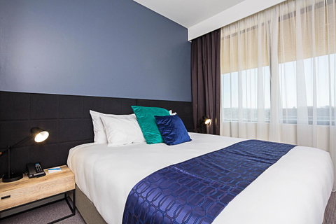 Mantra MacArthur Hotel - Tourism Adelaide 30