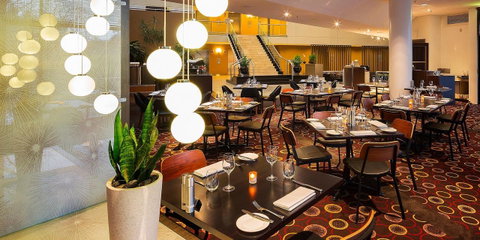 Crowne Plaza Canberra, An IHG Hotel - Tourism Adelaide 3