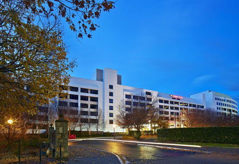 Crowne Plaza Canberra, An IHG Hotel - Tourism Adelaide 1