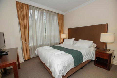 Bond 314 - Tourism Adelaide 1