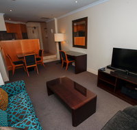 Bond 314 - Tourism Adelaide