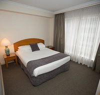 Bond 512 - Tourism Adelaide