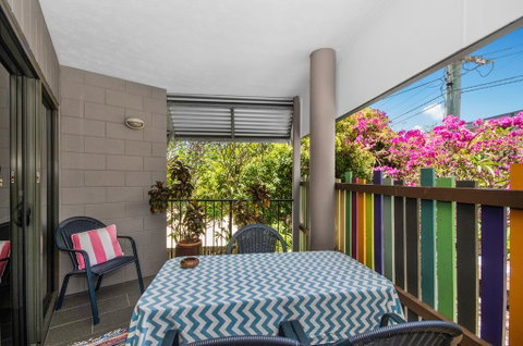 BOUTIQUE APARTMENTS BEACH LOCATION - Tourism Adelaide 3