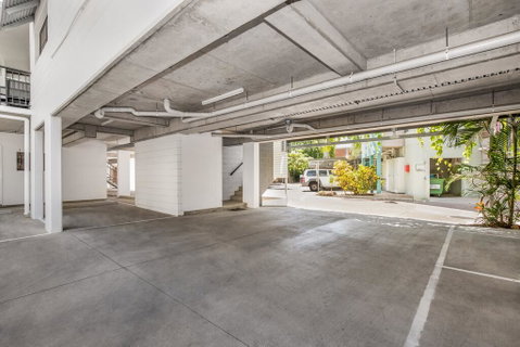 BOUTIQUE APARTMENTS BEACH LOCATION - Tourism Adelaide 1