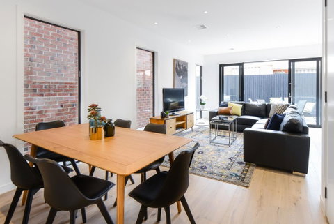 Boutique Stays-Murrumbeena Place 1 - Tourism Adelaide 1