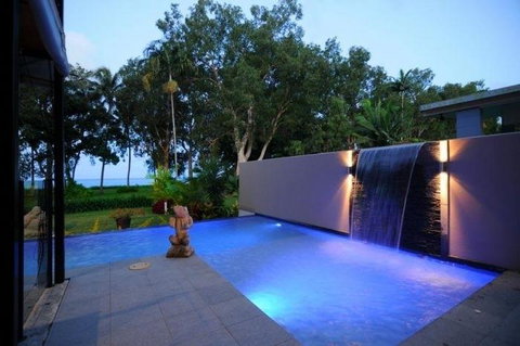 Bramston Beach - Luxury Holiday House - Tourism Adelaide 3