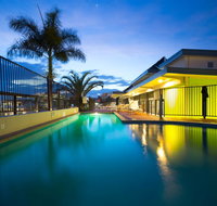 Brisbane City YHA - Tourism Adelaide