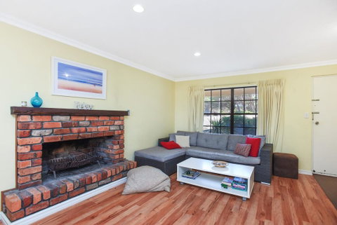 By The Beach - 30 Jetty Road - Tourism Adelaide 3