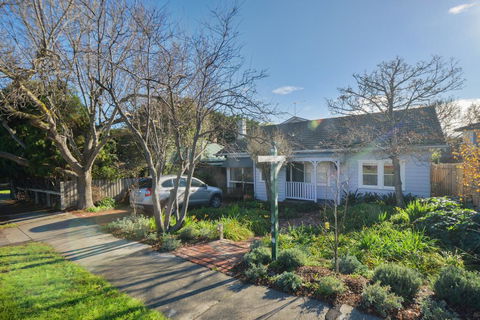 By The Seaside - Tourism Adelaide 3