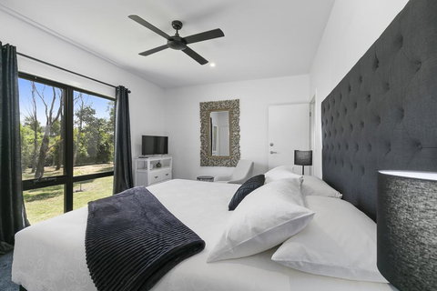 Campania Of Meeniyan - Tourism Adelaide 3