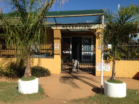 Carnarvon Caravan Park - Tourism Adelaide 2