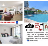 CBD Views-With FREE Wine Free-Carpark-Netflix-WiFi - Tourism Adelaide