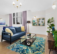 Central Apartment with Spacious Living and Dining - Tourism Adelaide