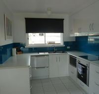 Central Luxury with Fabulous Views - Tourism Adelaide